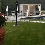 Marinelli With Private Pool, Hot Tub And Garden, Tuscany * Castel Focognano