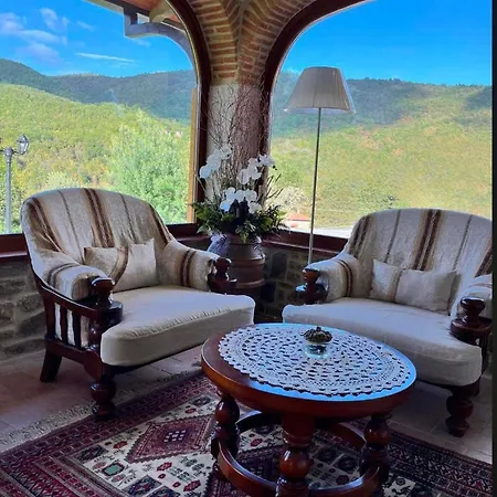 Villa Marinelli With Private Pool, Hot Tub And Garden, Tuscany *