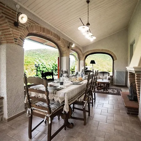Marinelli With Private Pool, Hot Tub And Garden, Tuscany * Castel Focognano
