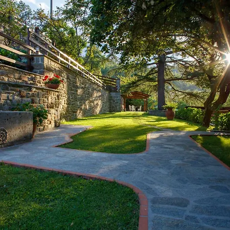 Marinelli With Private Pool, Hot Tub And Garden, Tuscany Villa