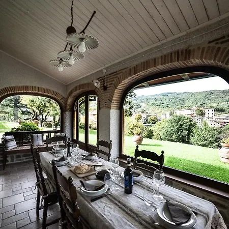 Marinelli With Private Pool, Hot Tub And Garden, Tuscany Castel Focognano