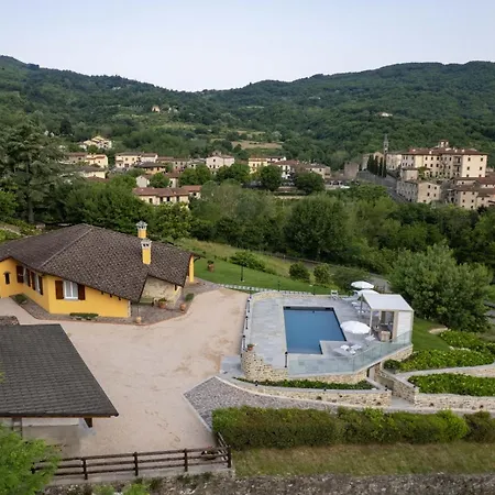 Villa Marinelli With Private Pool, Hot Tub And Garden, Tuscany *