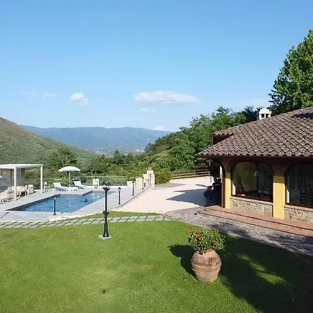 Marinelli With Private Pool, Hot Tub And Garden, Tuscany Villa