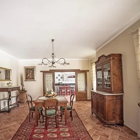 Marinelli With Private Pool, Hot Tub And Garden, Tuscany * Castel Focognano